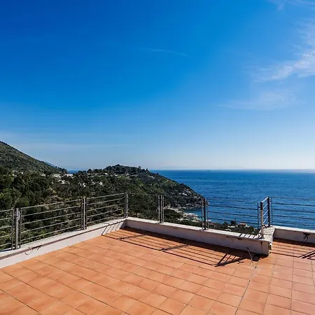 Gea Villa *